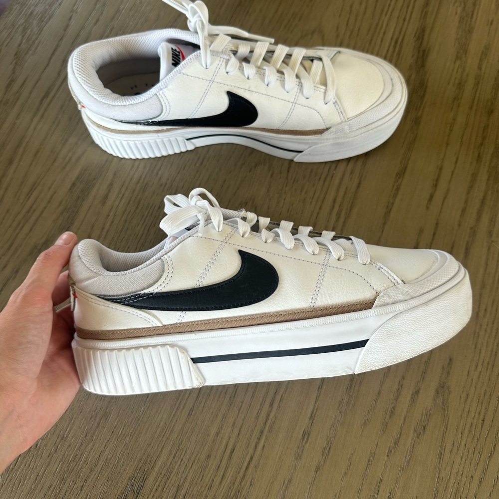 Nike women’s White and Black Sneakers